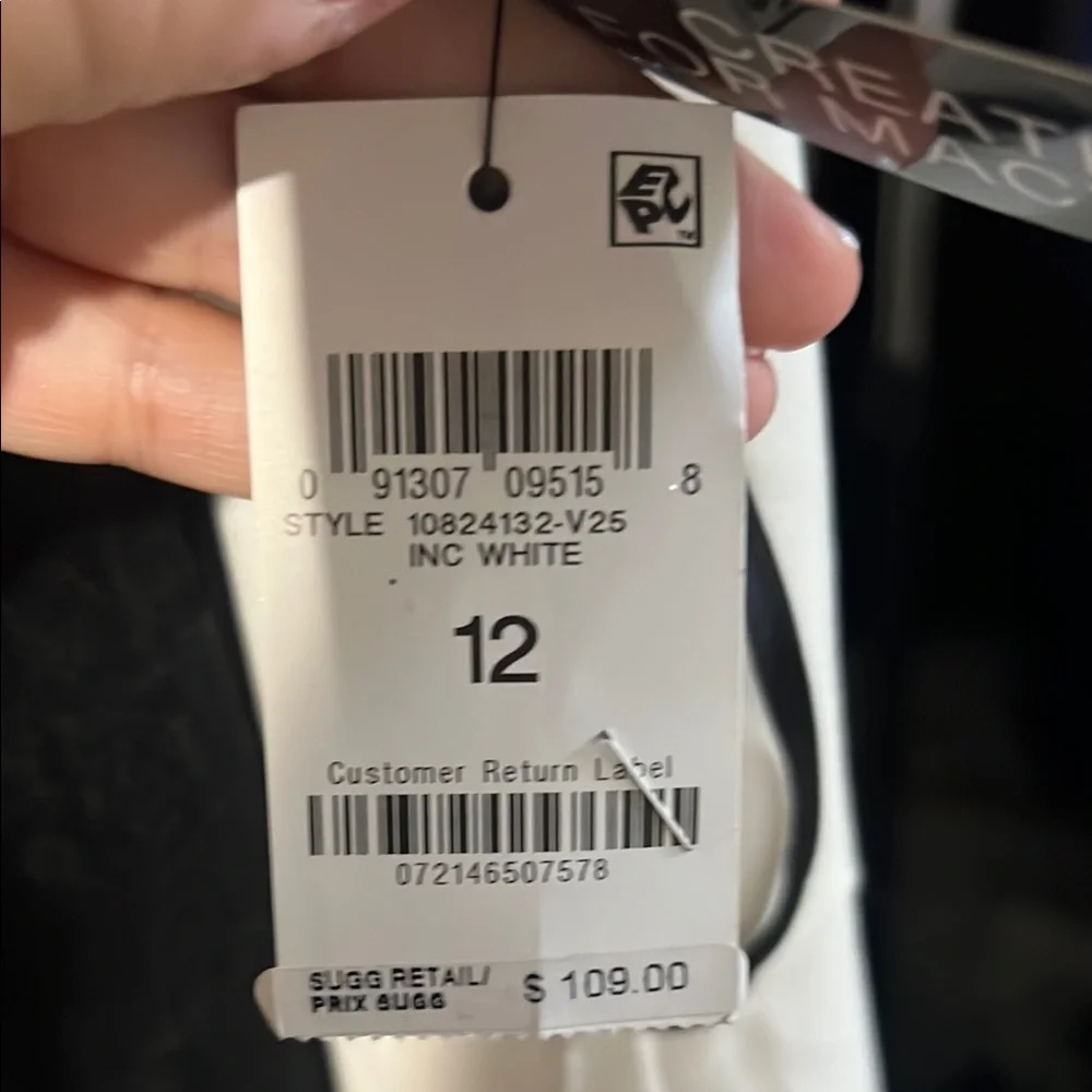 NWT $110 INC International Concepts White Pants - Picture 2 of 3